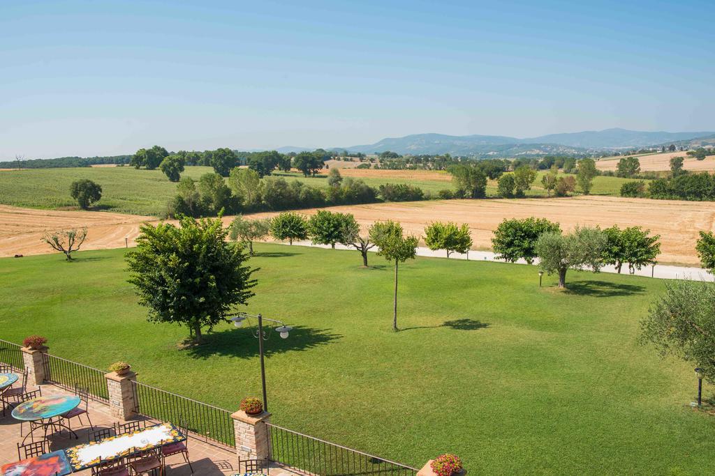 Agriturismo Il Tiro Castel del Piano  ภายนอก รูปภาพ